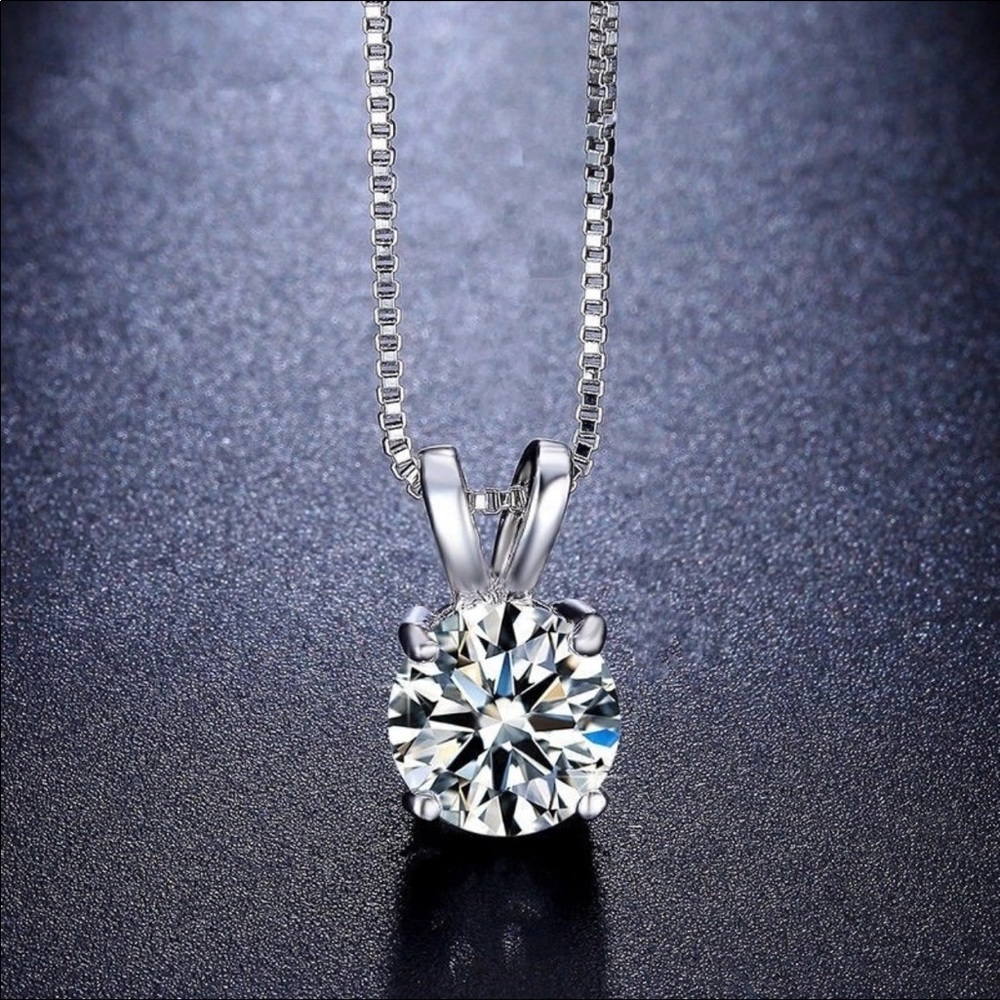 Long Pendant Crystal necklace
